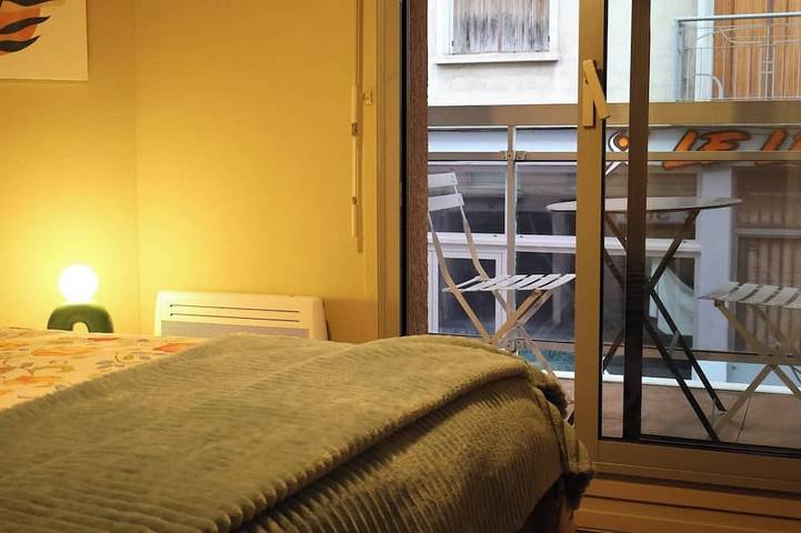 Entire apartment, L'écrin du 14 - 2 personnes en centre. in Le Puy-en-Velay, Haute-Loire