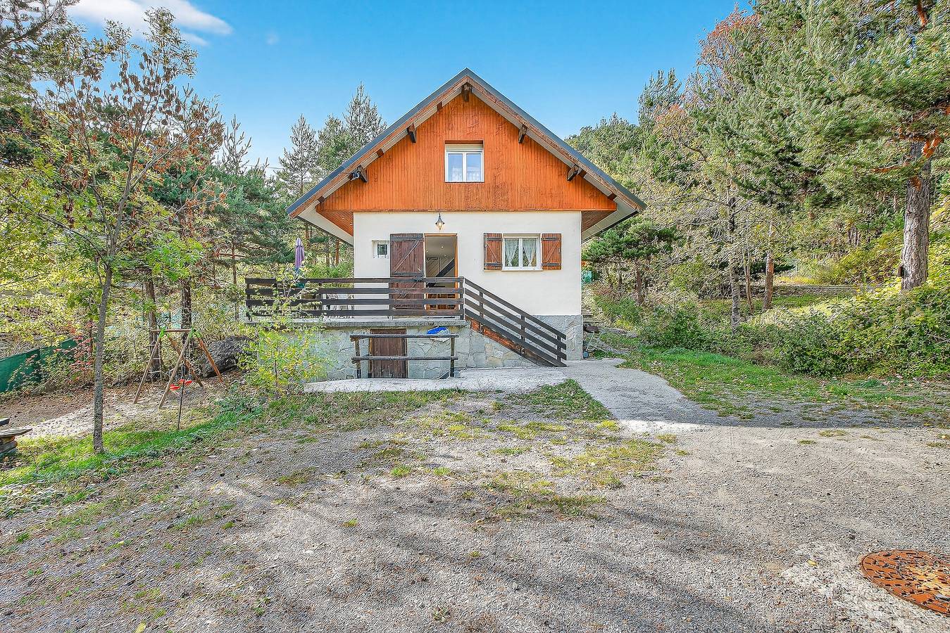 Chalet "Ma Bonne Etoile" mit Bergblick, privater Terrasse und Wlan in Méolans-Revel, Barcelonnette und Umgebung
