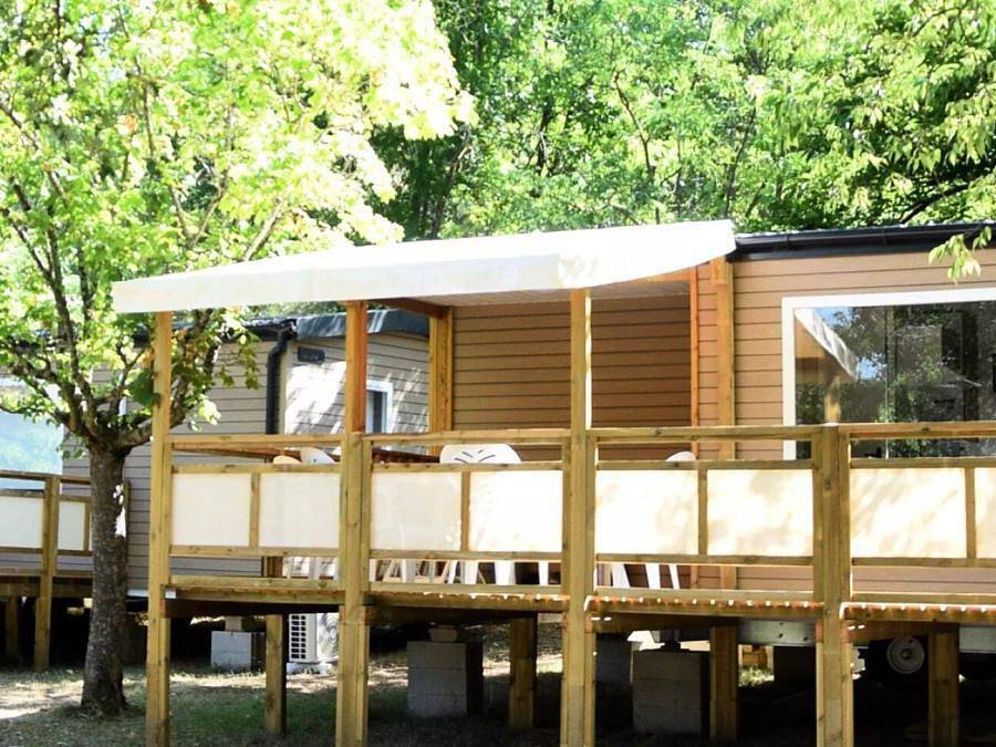 Camping Tikayan Saint Clair - Mobilhome 6 personnes - Mobil-home Montana Confort 3 Pièces 4/6 Personnes Climatisé + Tv in Moustiers-Sainte-Marie, Parc naturel régional du Verdon