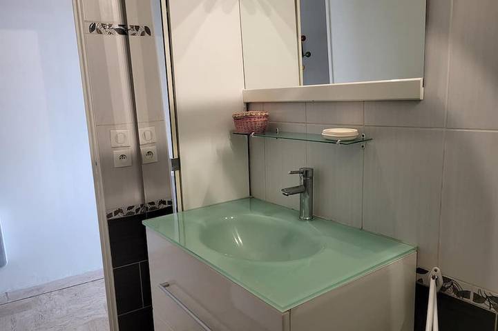 Gîte pour 4 personnes, avec balcon dans Vieux Port (Saint-Raphaël) - 4