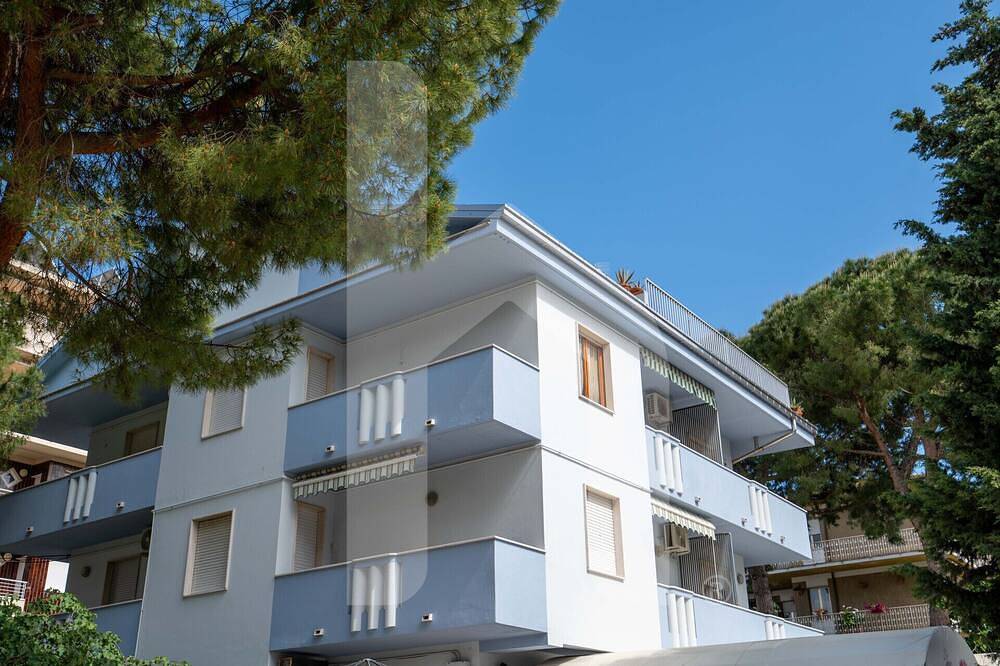 Apartamento entero, Homiday - Via Michetti, Int. 2 in Pineto, Costa Adriatica Abruzzo