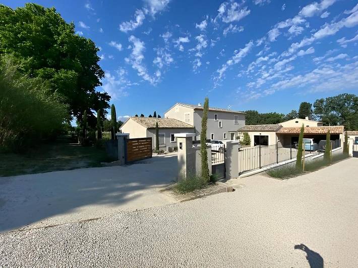 Chalet para 12 personas, con jardín además de piscina y vistas - 1
