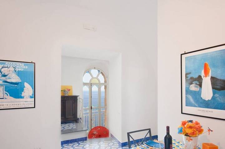 Ganze Wohnung, Luxuriöses Apartment in Amalfi in Strandnähe, herrliche Aussicht, Parkplatz auf Anfrage in Spiaggia Duoglio, Amalfi