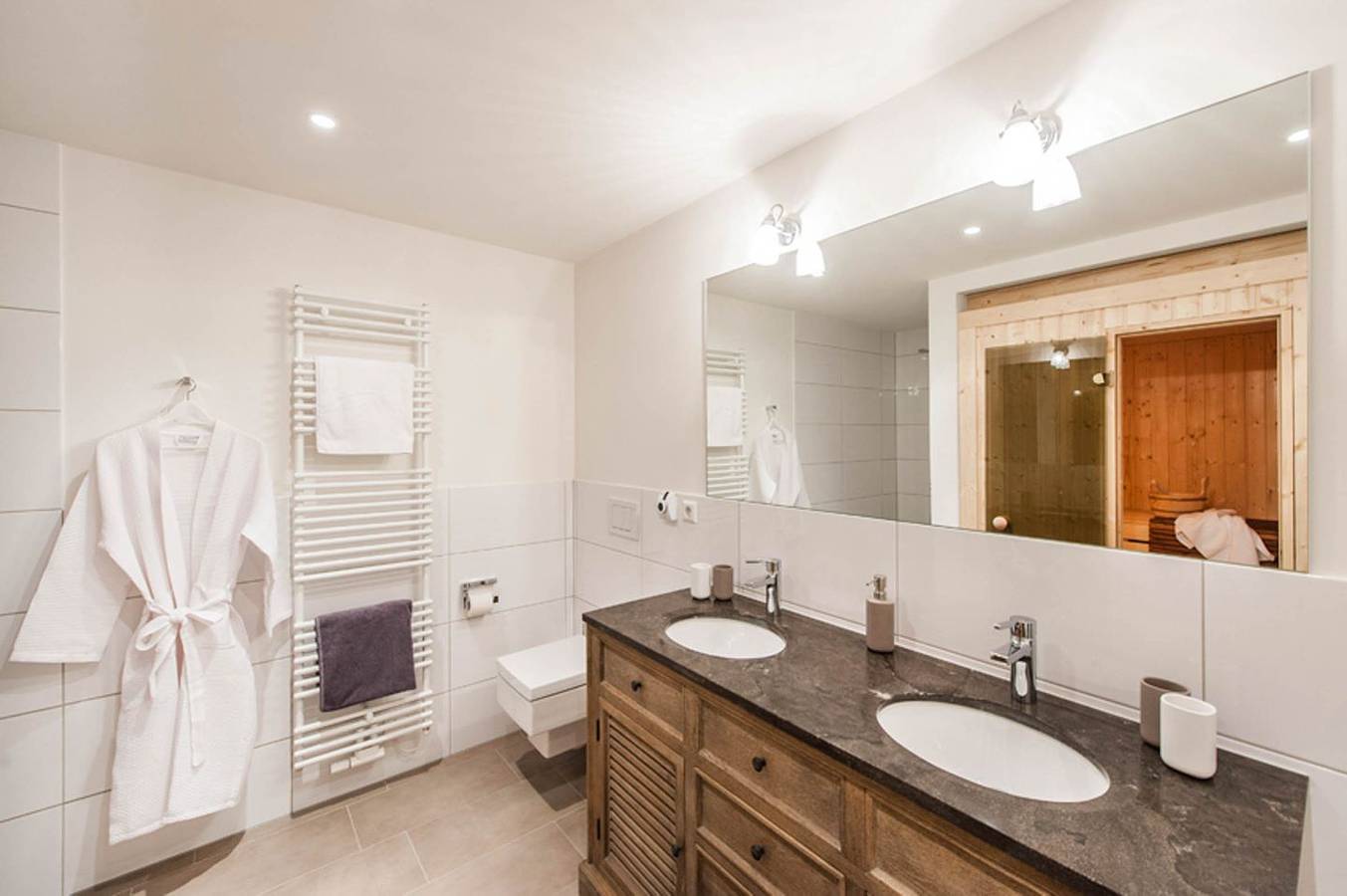 Ganze Wohnung, Weisse Villa - Apartment für bis zu 4 Personen am Hafen von Büsum in Hafen Büsum, Büsum