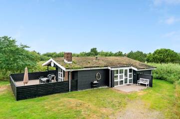 Ferienhaus für 6 Personen, mit Sauna und Terrasse sowie Whirlpool, mit Haustier in Biikebrennen