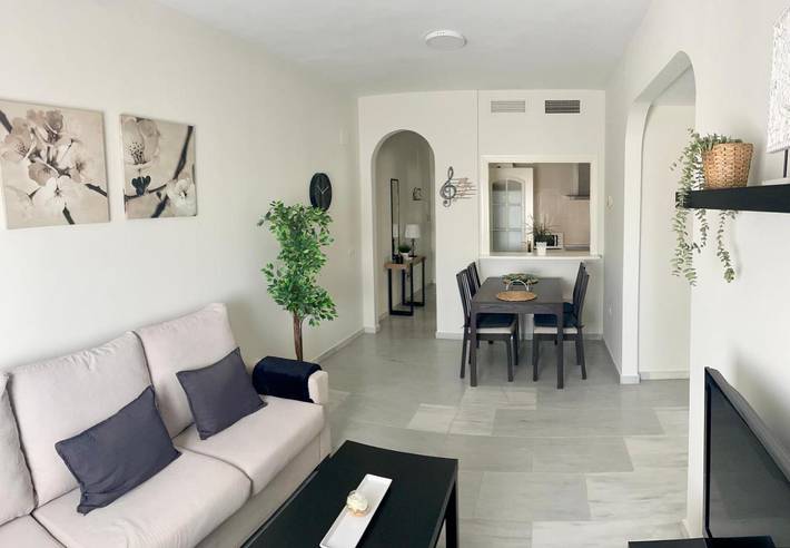 Apartamento para 4 personas, con Balcón y Vistas en Bormujos