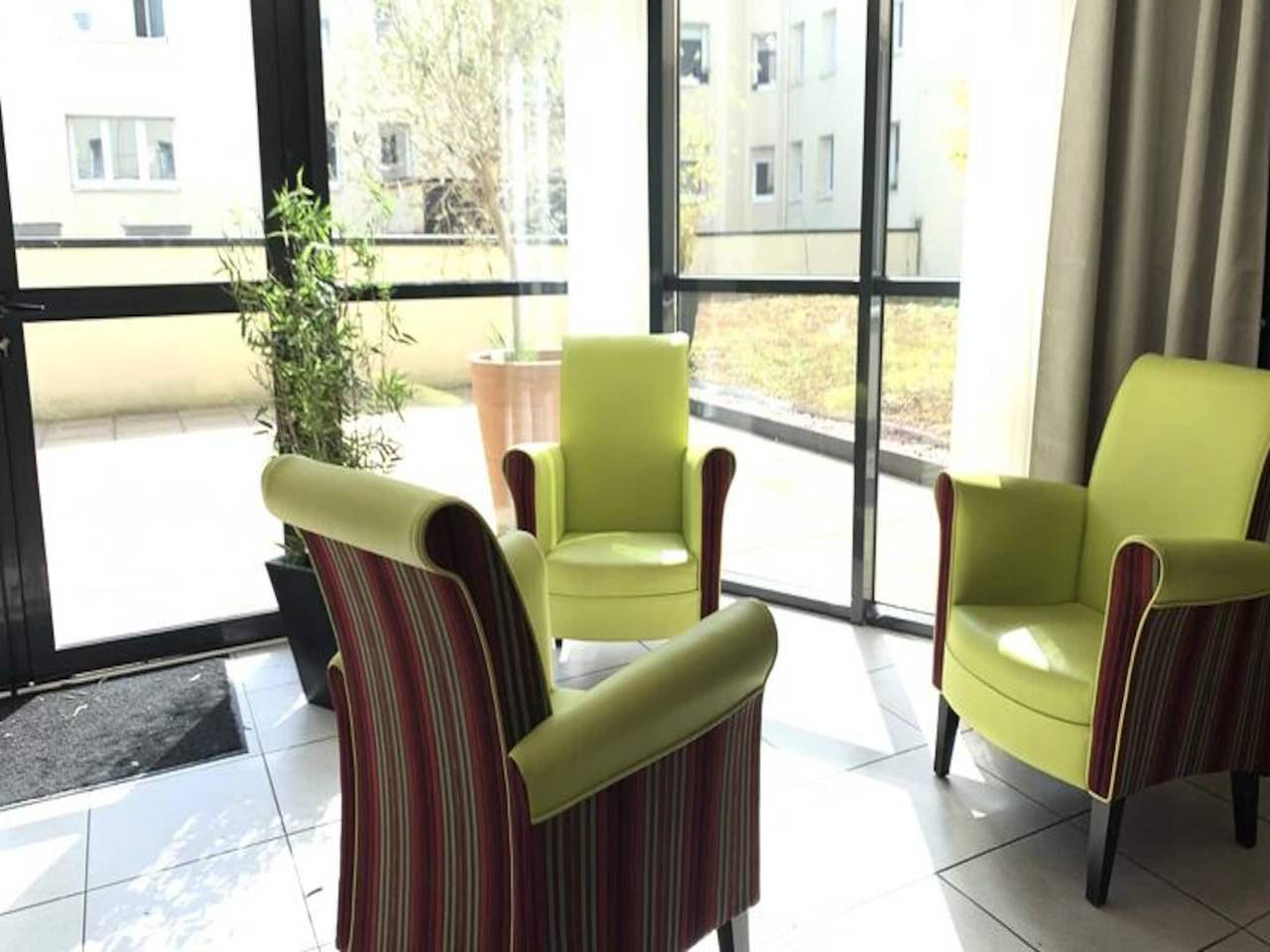 Apartamento entero, Apartamento de 3 habitaciones para 6 personas - Terraza in Ruan, Región de Rouen