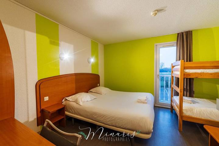 Hôtel pour 3 personnes, avec terrasse, animaux acceptés