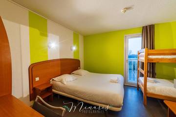 Hôtel pour 2 personnes, avec terrasse à La Chapelle-Saint-Luc