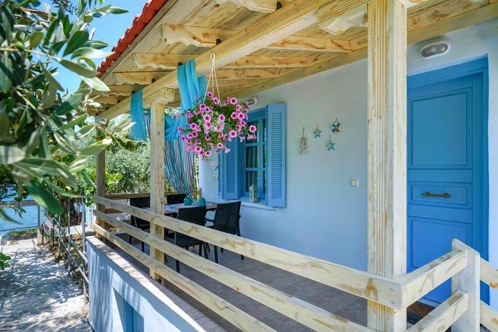 Ferienhaus für 4 Personen, mit Balkon und Terrasse sowie Garten und Ausblick auf Thassos