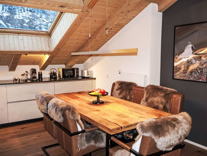 Gîte pour 6 personnes, avec balcon à Täsch - 2