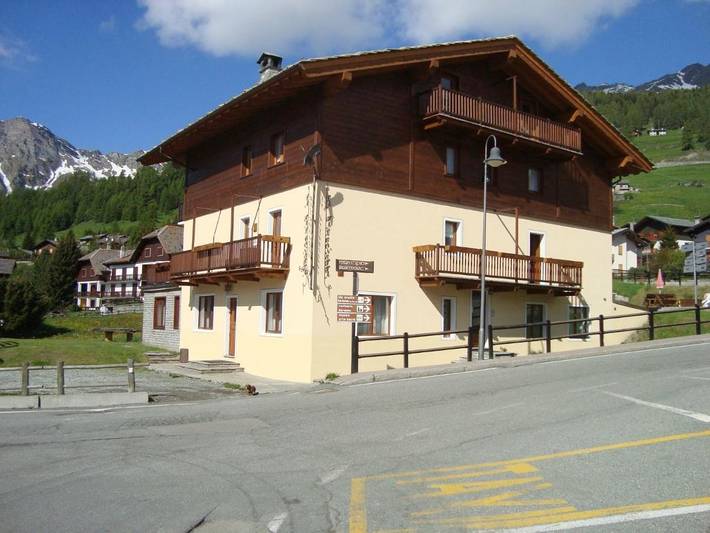 Gîte pour 2 personnes, avec terrasse et jardin, animaux acceptés dans Antagnod - 3