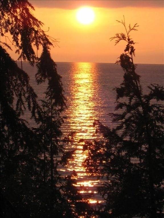 Vacation rental for 8 people, with terrace and yard in Michigan