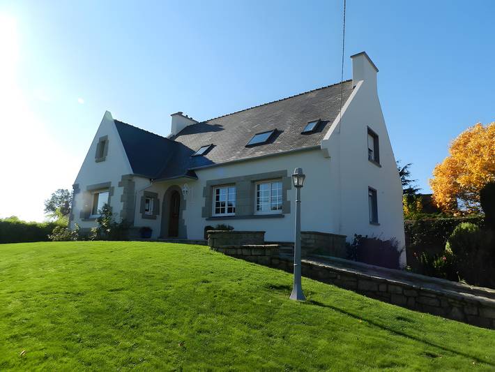 Chambre Poisson entre terre et mer in Lampaul-Guimiliau, Région de Morlaix