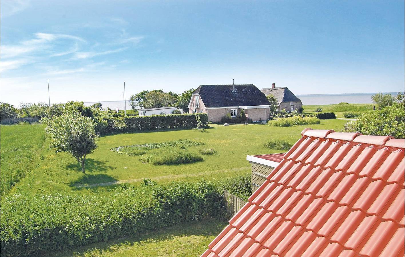 Holiday home for 10 people with terrace in Tønder Region