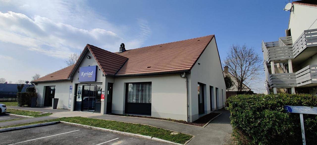 Kyriad Fontenay - Trésigny in Fontenay-Trésigny, Seine-et-Marne