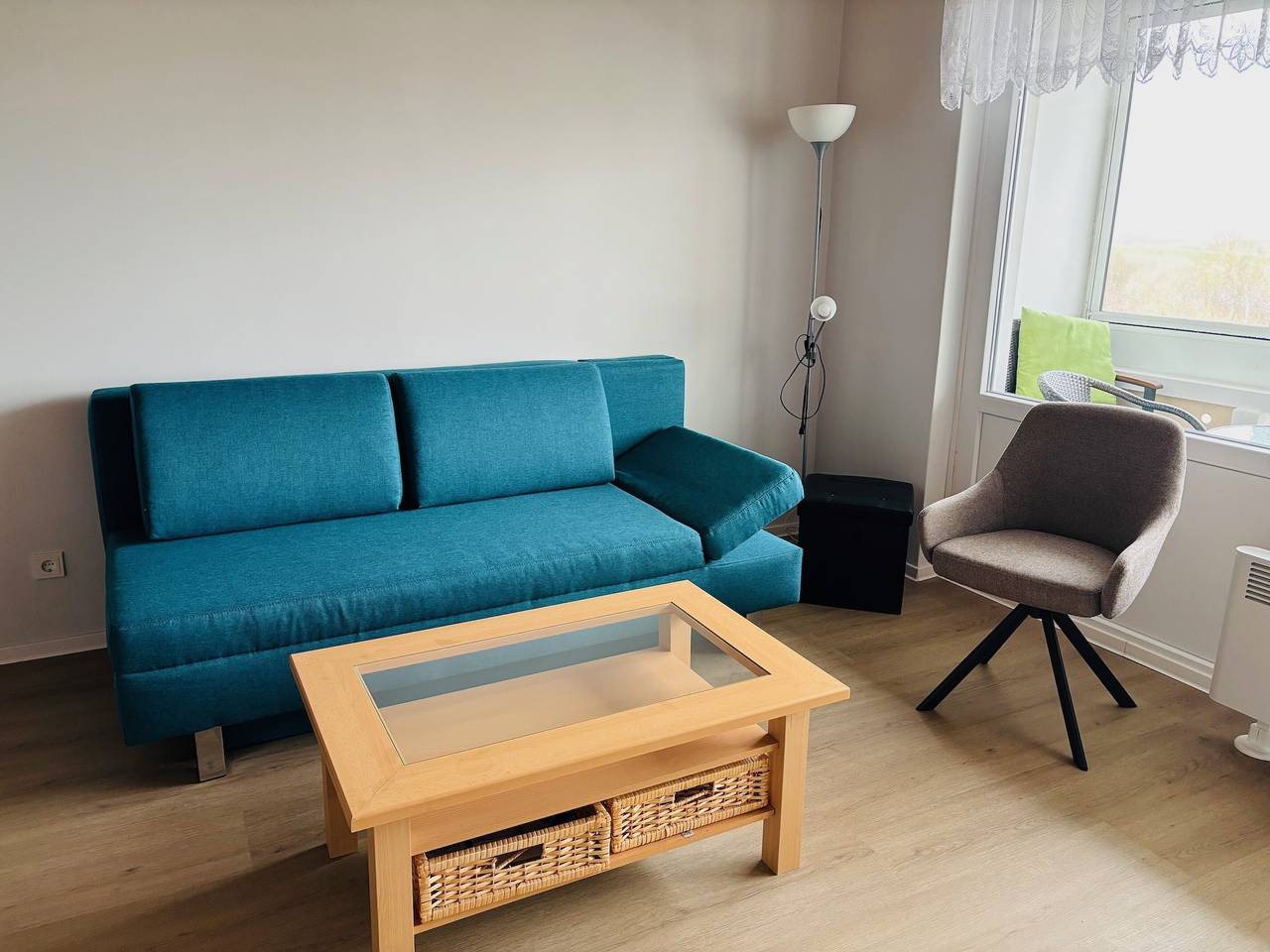 Ganze Wohnung, Ferienwohnung 'Dargies' mit Meerblick, Balkon und Wi-Fi in Döse, Cuxhaven