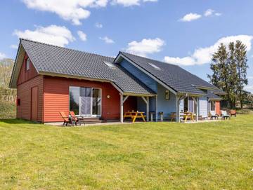 Ferienhaus für 5 Personen, mit Garten und Ausblick sowie Terrasse, mit Haustier in Kröpelin