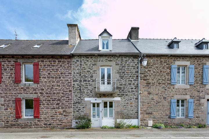 Casa de vacaciones 'La Maison De Pêcheur Chez Alice' con terraza privada, jardín privado y Wi-Fi in Portrieux, Región de Guingamp