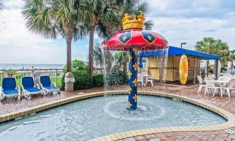 Vacation apartment for 8 people, with balcony and hot tub as well as pool - 1