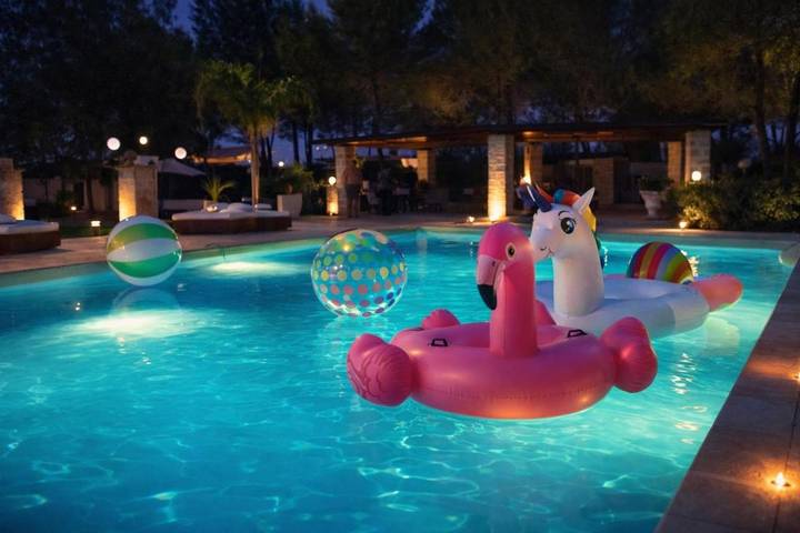 Casa vacanza per 9 persone, con piscina e panorama nonché giardino, con animali domestici a Aradeo