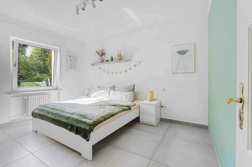 Ganze Wohnung, Moderne Wohnung mit Traumgarten in Mayen, Osteifel