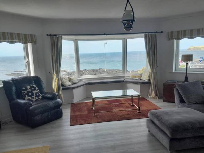 Holiday rental for 4 people, with Terrace and Garden as well as View in Portballintrae