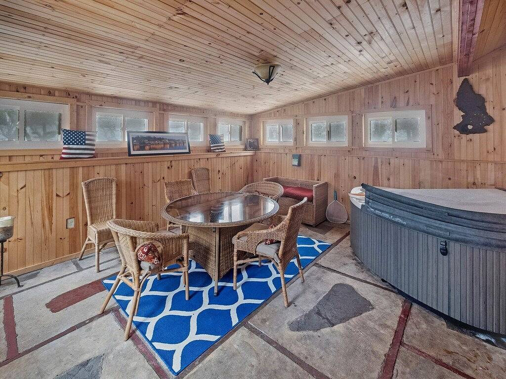 ** Lake Top Views ** in Hickory Run State Park