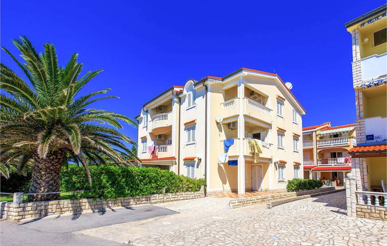 Ferienwohnung für 4 Personen, mit Terrasse auf Rab - 3