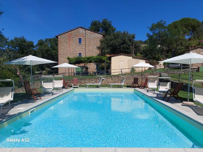 Gîte pour 4 personnes, avec terrasse et jardin à Scandicci