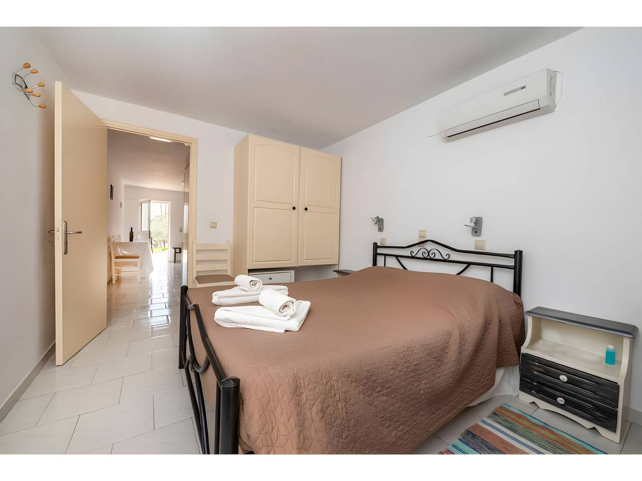 Hel lejlighed, Apartment 'No 2' with Sea View, Wi-Fi and Air Conditioning in Kos