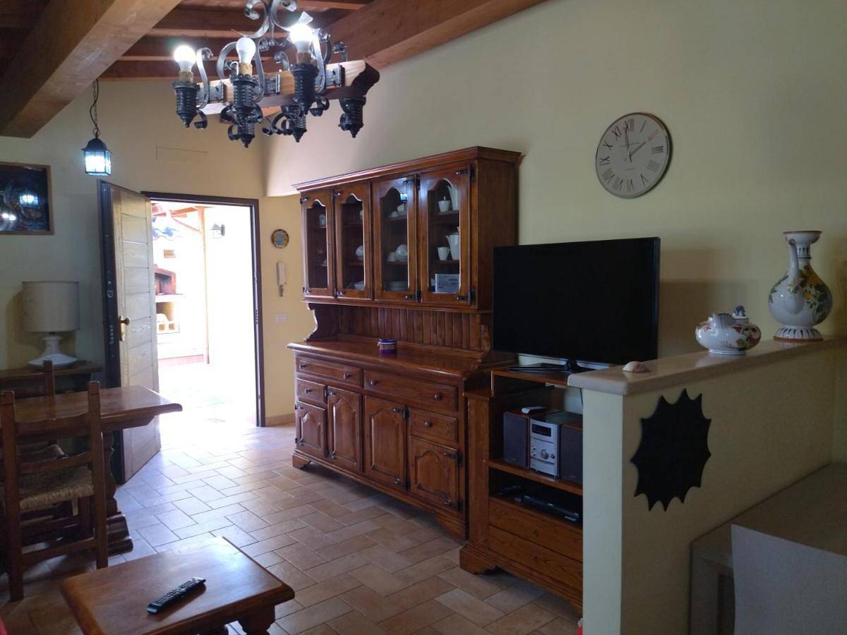 Appartamento intero, One-Bedroom Apartment in Roma, Provincia di Roma