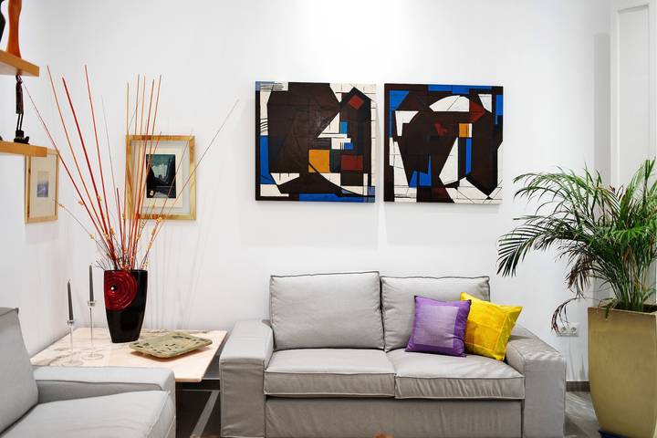 Apartamento entero, Apartamento "Piso con Encanto" cerca de la playa con balcón y Wi-Fi in Casco Antiguo de Cádiz, Cádiz