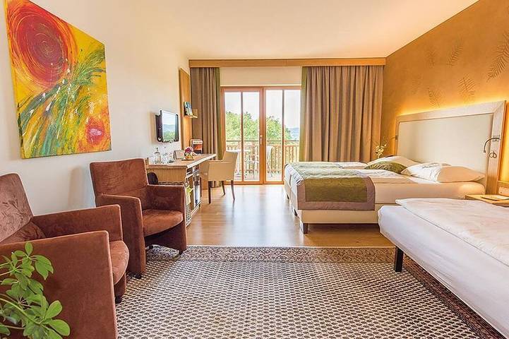 Ferienhaus für 4 Personen, mit Whirlpool und Sauna sowie Garten und Pool in Pöllauberg - 2