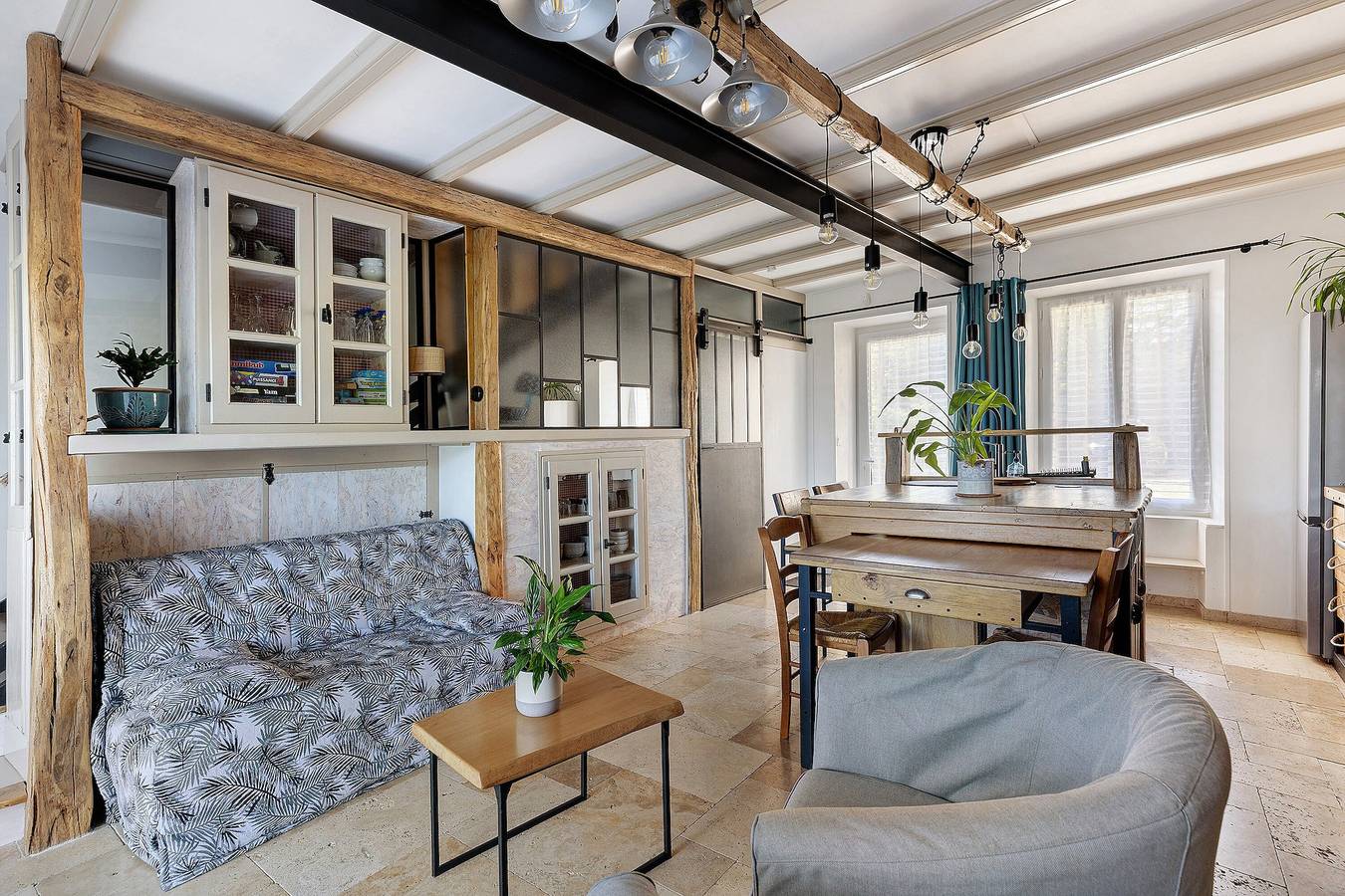 Gîte « À La Tite Boulite » con piscina compartida, terraza privada y Wi-Fi in Pouzioux-La-Jarrie, Vouneuil-sous-Biard