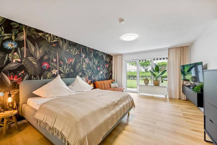Ferienwohnung für 3 Personen, mit Terrasse und Garten in Hemsbach