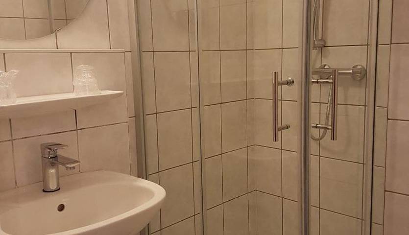 Hôtel pour 2 personnes, avec terrasse, animaux acceptés à Dudelange - 3