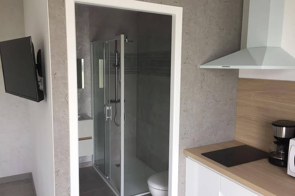 Appartement entier, A 15min du parc d'attractions Le Pal ! Studio meublé résidence neuve plain pied in Bourbon-Lancy, Région de Charolles