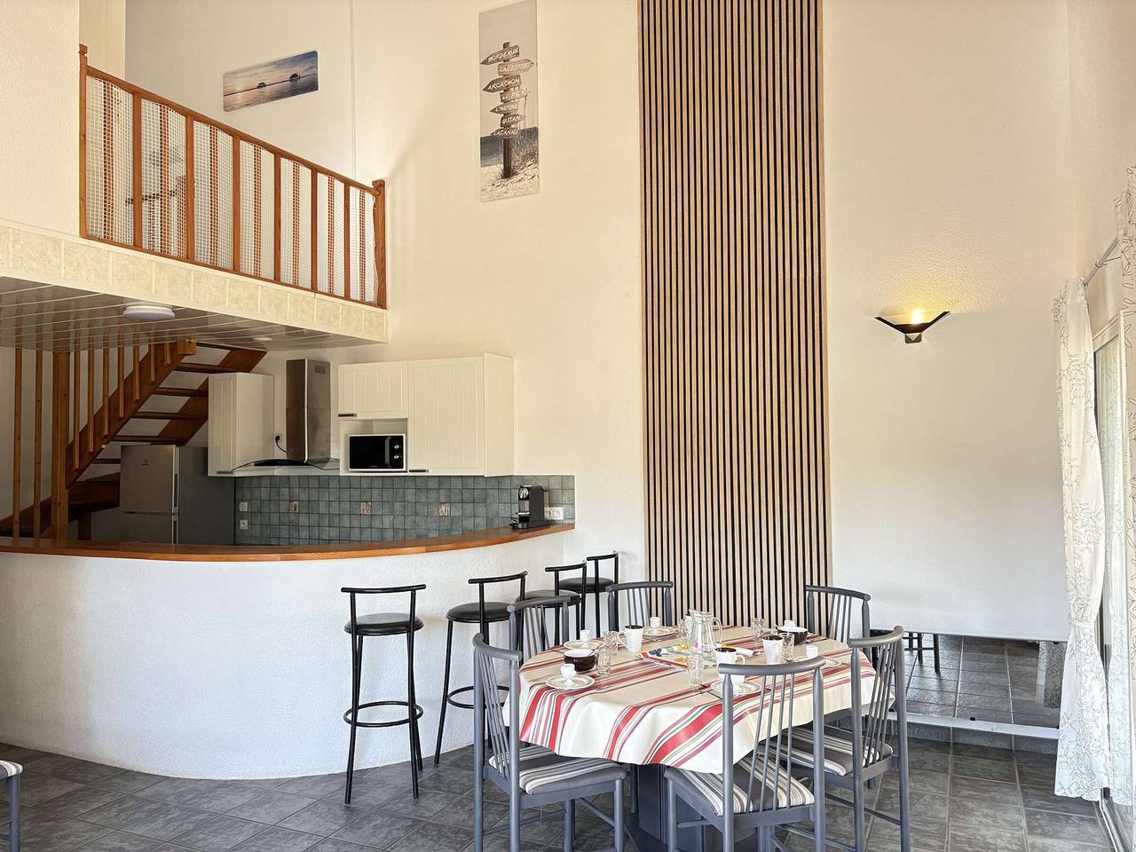 Geräumige Villa Nahe Strände, 8 Pers. in Biscarrosse Plage, Biscarrosse