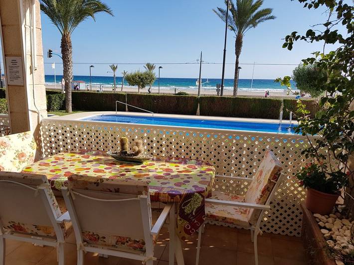 Entire apartment, Apartment '1a Linea San Juan Alicante' with Sea View, Wi-Fi and Air Conditioning in Platja de l'Horta-Mutxavista (San Juan Playa), San Juan Playa