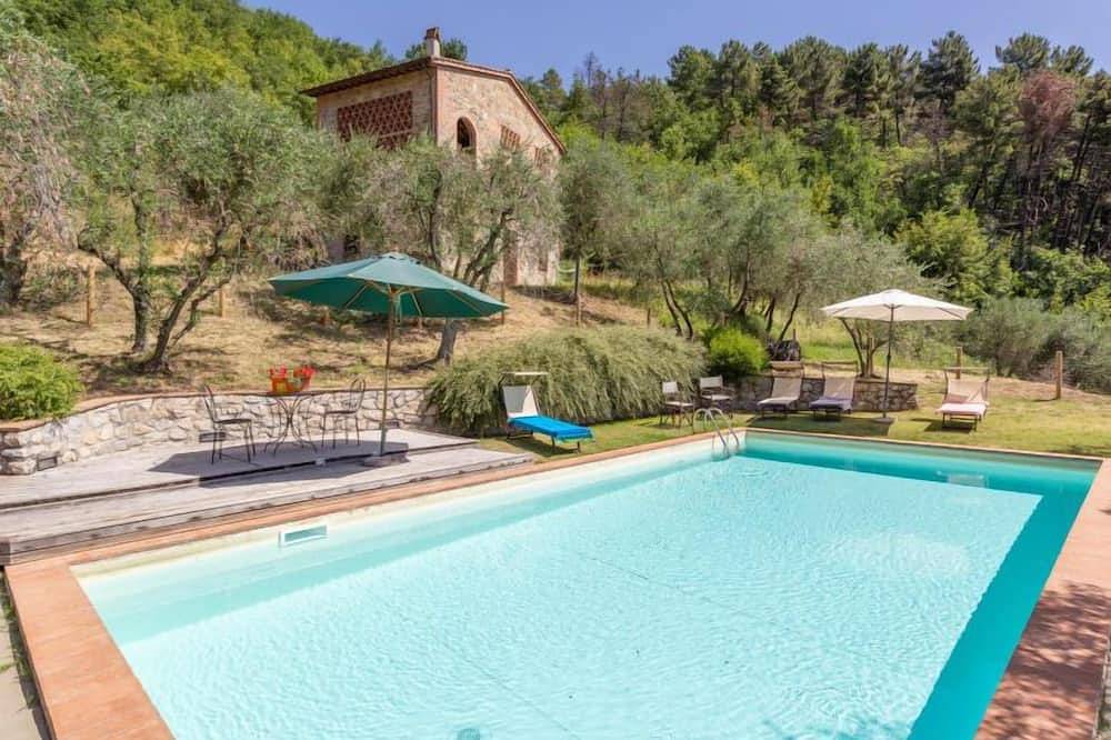 Casa vacanza a Lucca a partire da 252€ a notte