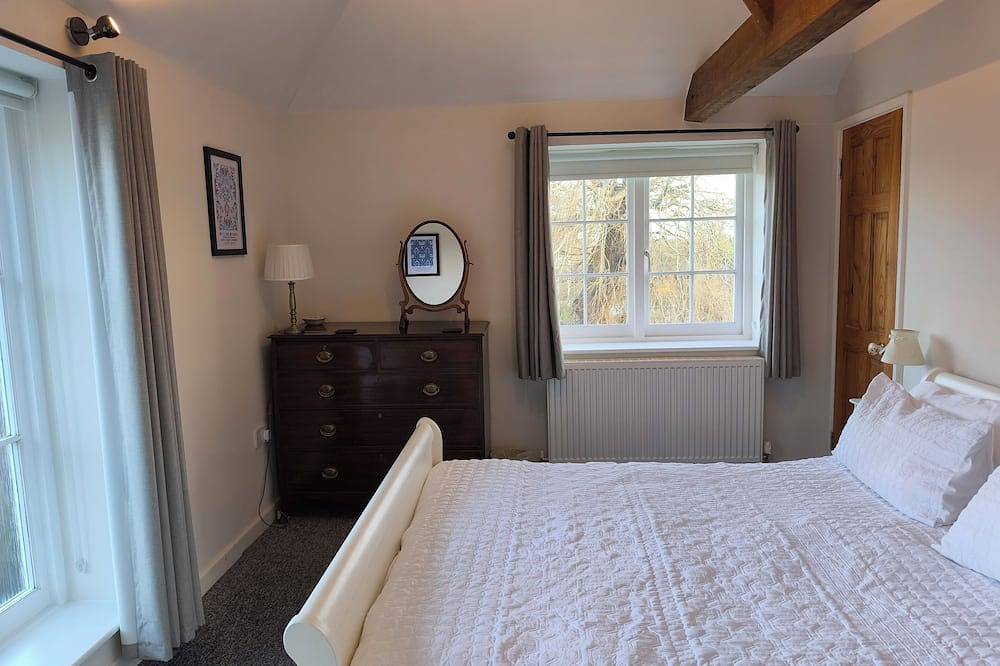 Barley cottage ,(granarycottages) in an old converted barn Chiddingly,lewes in Chiddingly, East Sussex