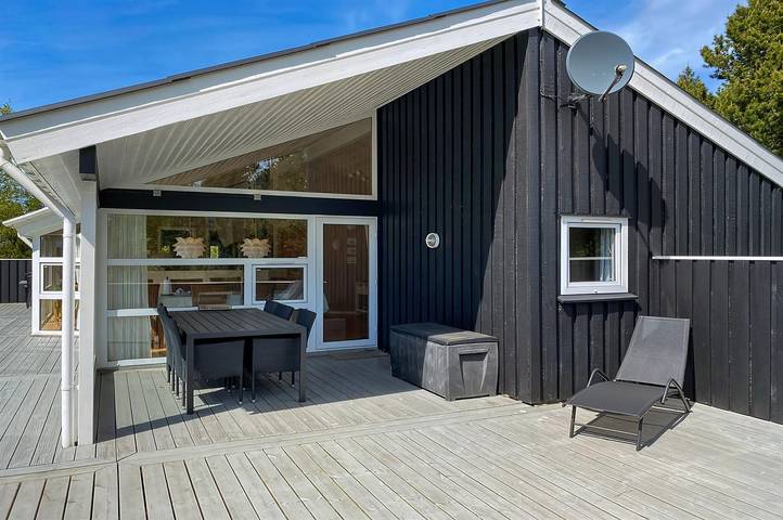 Ferienhaus für 8 Personen, mit Whirlpool und Terrasse sowie Sauna in Bratten - 2