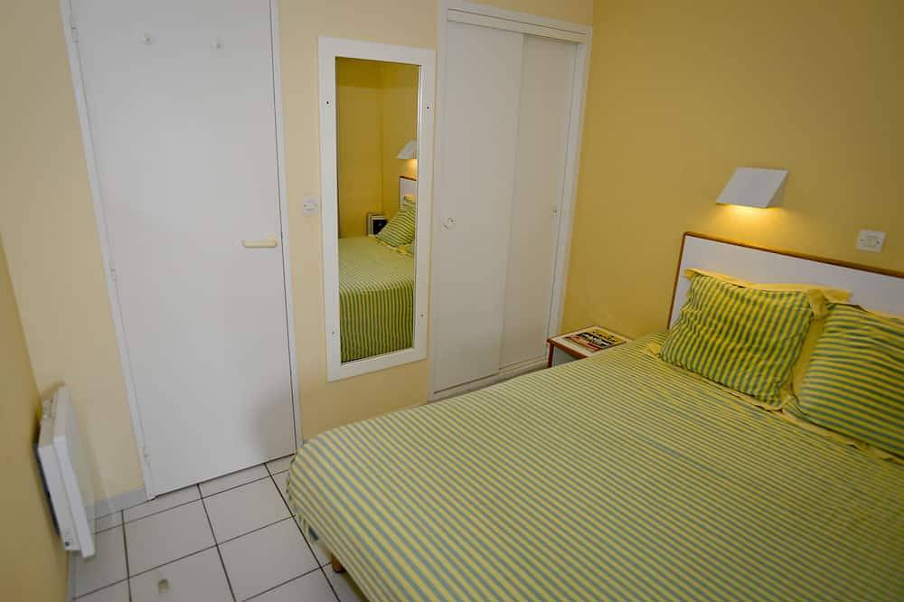 Ganze Wohnung, Cap Esterel, 2 Zimmer Rdj 4/5. Große Terrasse und Garten in Le Dramont, Saint-Raphaël
