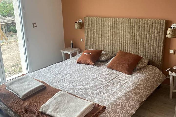 Location de vacances pour 10 personnes dans Plage d'Anthéor - 2