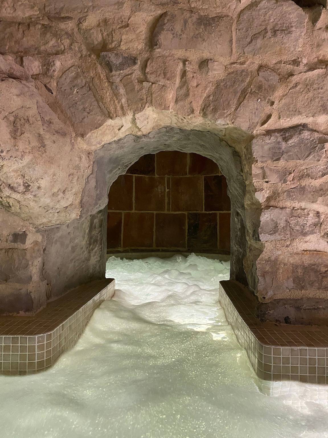 Casa de piedra con spa privado y jacuzzi único in Nalech, Costers del Segre