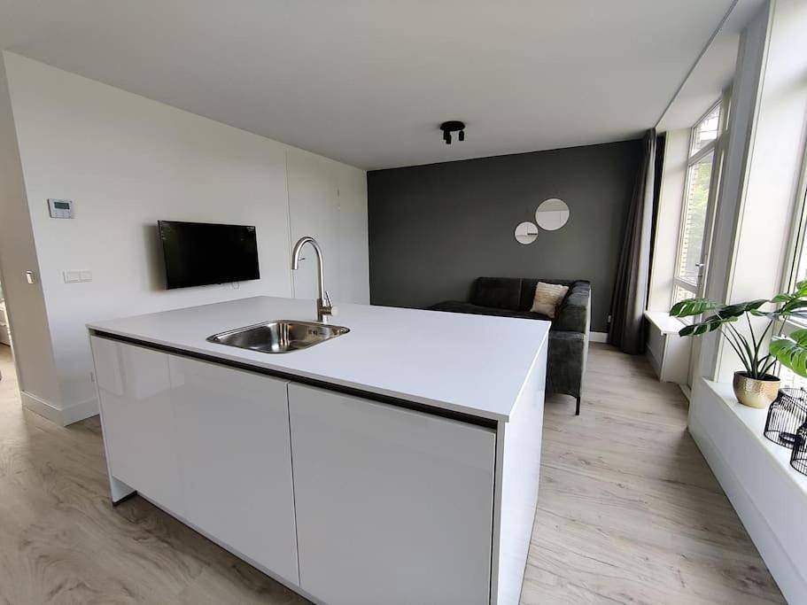 Cały apartament, Two-Bedroom Apartment in Eindhoven, Brabancja Północna