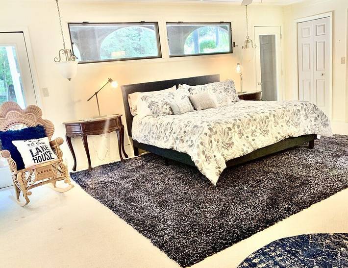 Vacation rental for 10 people, with hot tub and yard in Lake Lure