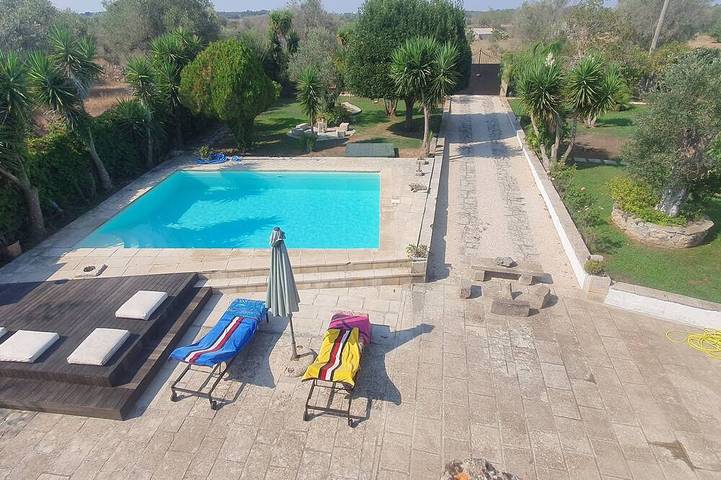 Stone Villa mit privatem Pool und Garten in Corigliano d'Otranto, Lecce Provinz