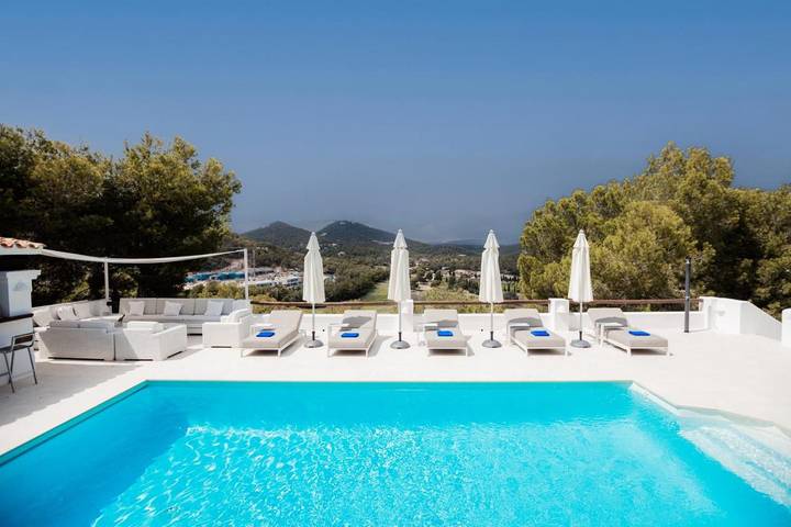 Location de vacances pour 12 personnes, avec piscine et jardin ainsi que sauna et vue, animaux acceptés à Roca Llisa - 3